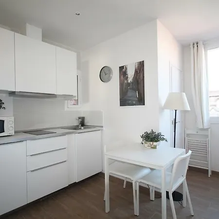 Great Penthouse With Views Lägenhet