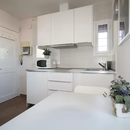 Great Penthouse With Views Apartment *